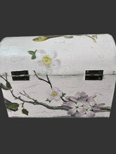 Load image into Gallery viewer, Treasure Chest - Soft Pink
